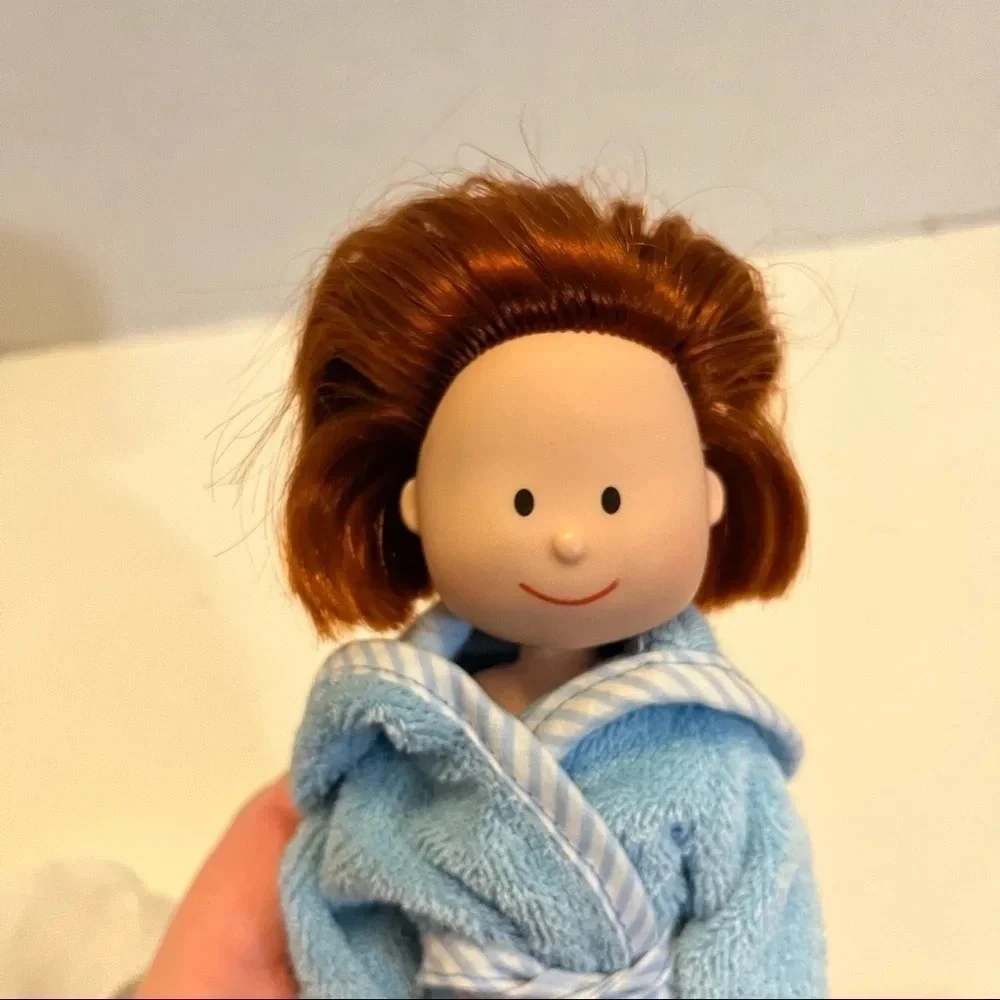 Madeline 7 inch Posable Doll Bath Robe Outfit Eden 1999